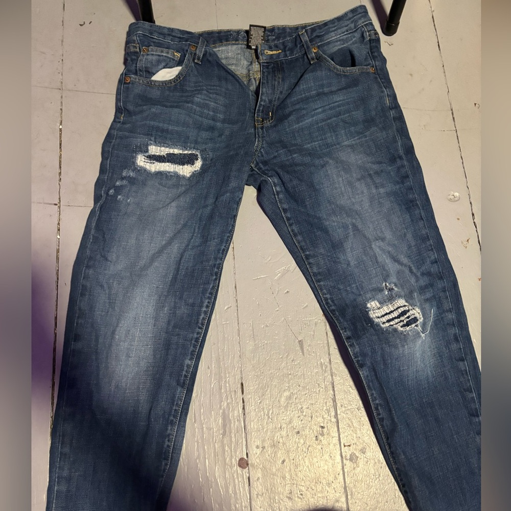 Blue distressed jeans Women’s
